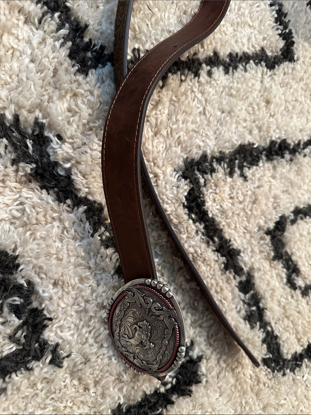 Brown Leather Western Belt with Decorative Silver-Tone horse Buckle